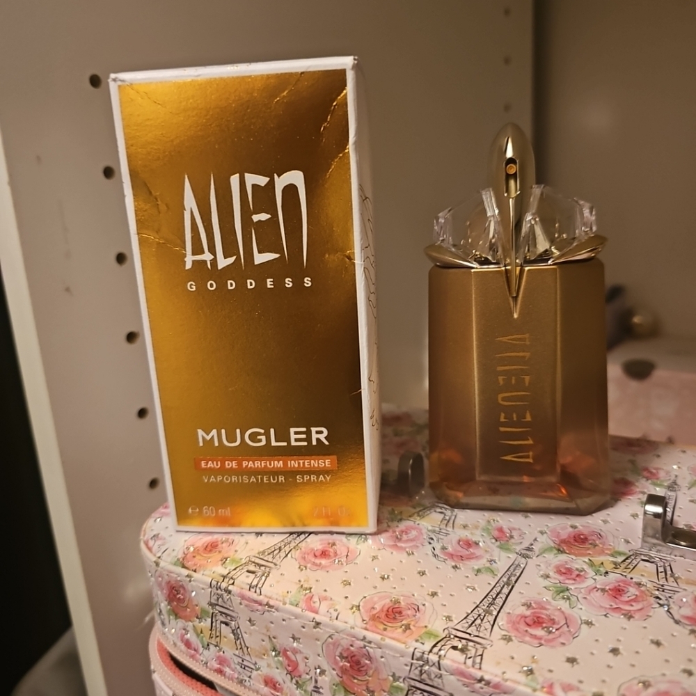 Mugler Alien Goddess Perfume